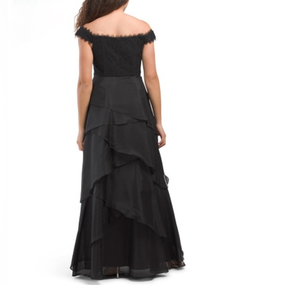 Aidan Mattox Off Shoulder Black Tiered Ruffle Gown Size 4 NWT - Picture 3 of 6